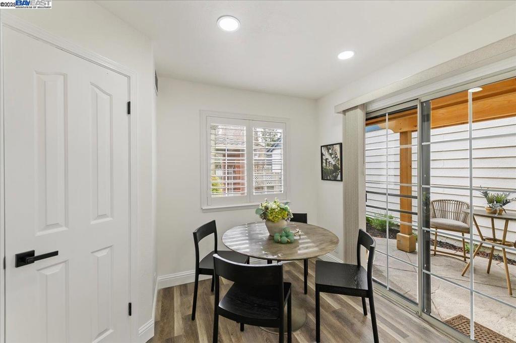 NEW CASTLE - Residential