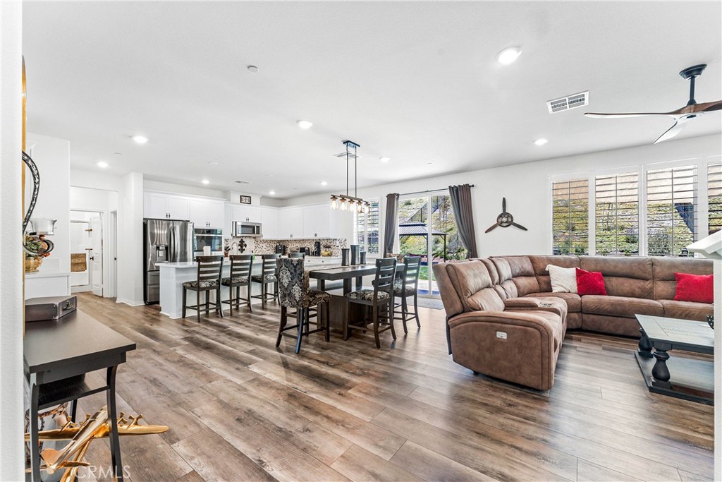33116 Table Rock Drive