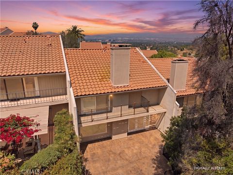 Photo of 2250 El Capitan Dr, Riverside, CA 92506 (MLS # IV26078451)