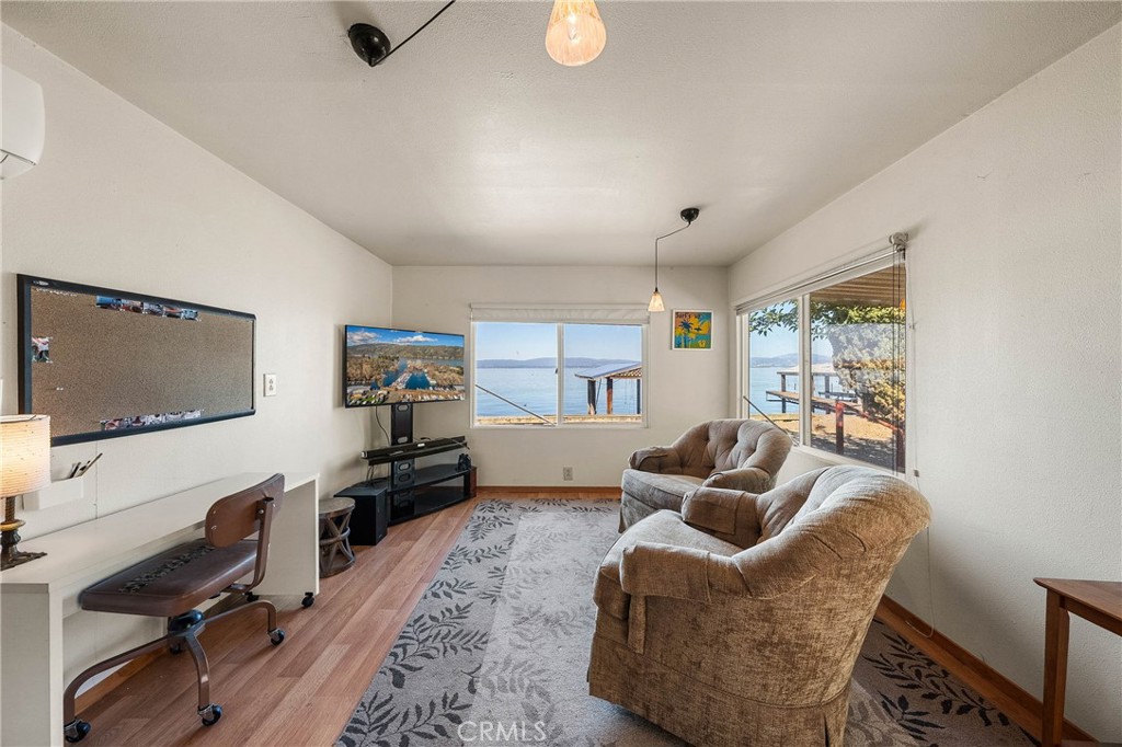 6541 E Highway 20