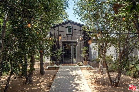 226 S Rimpau Boulevard Los Angeles CA 90004
