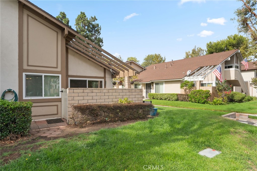 5466 E Willow Woods Lane A