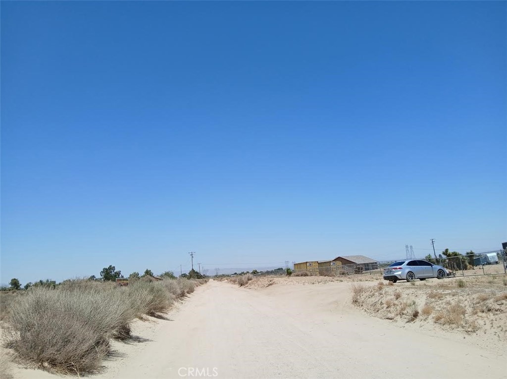 great residential lot., Close to Phelan Road, Terrific investment or plan your dream home, Buildable Lot for 2 units,