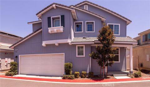 Photo of 1766 Park Place LN, Riverside, CA 92501 (MLS # IV26115528)