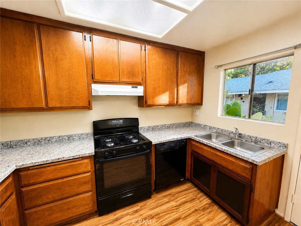511 1/2 Bayport St.