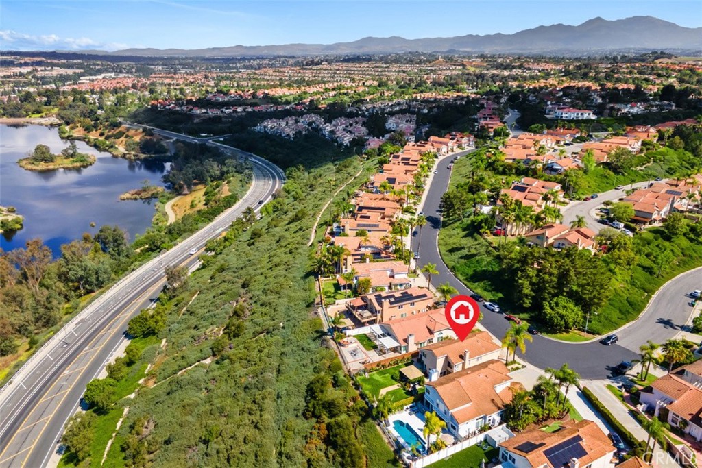 29021 Via Pasatiempo