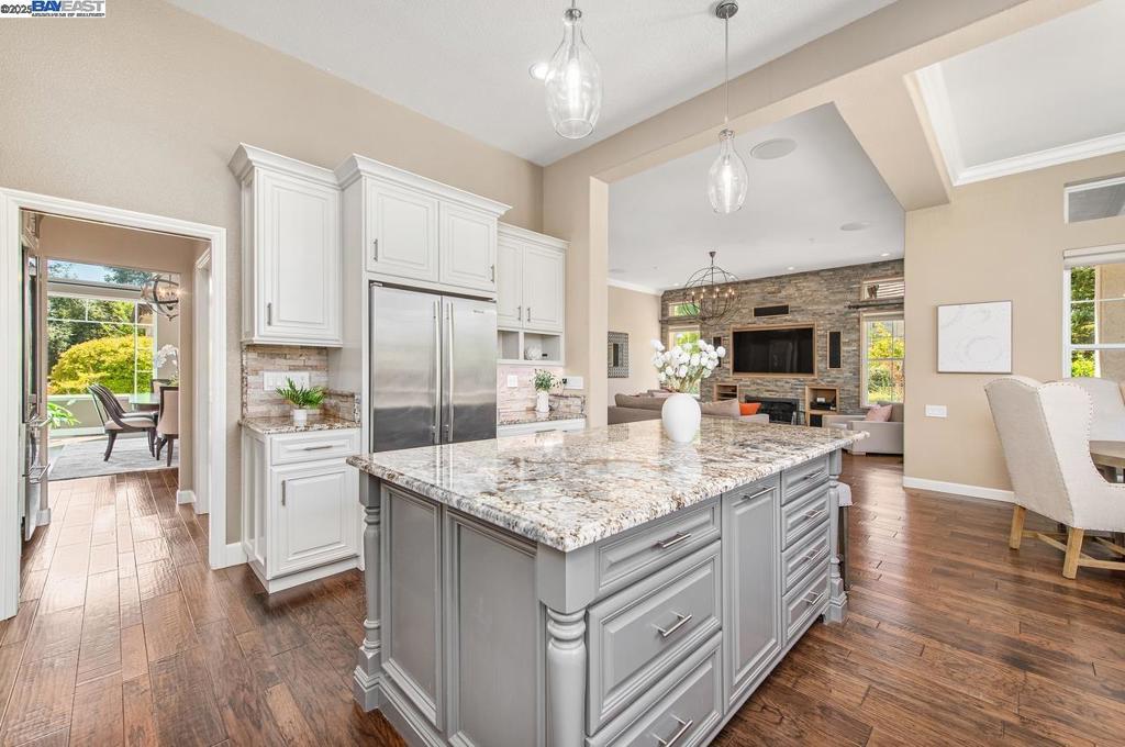 RUBY HILL - Residential