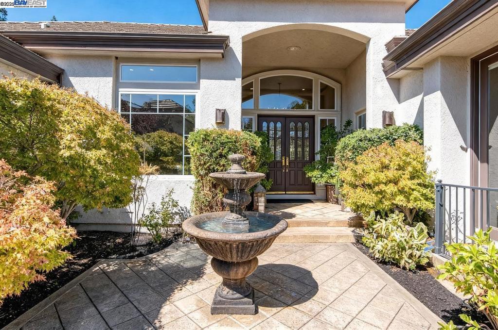 RUBY HILL - Residential