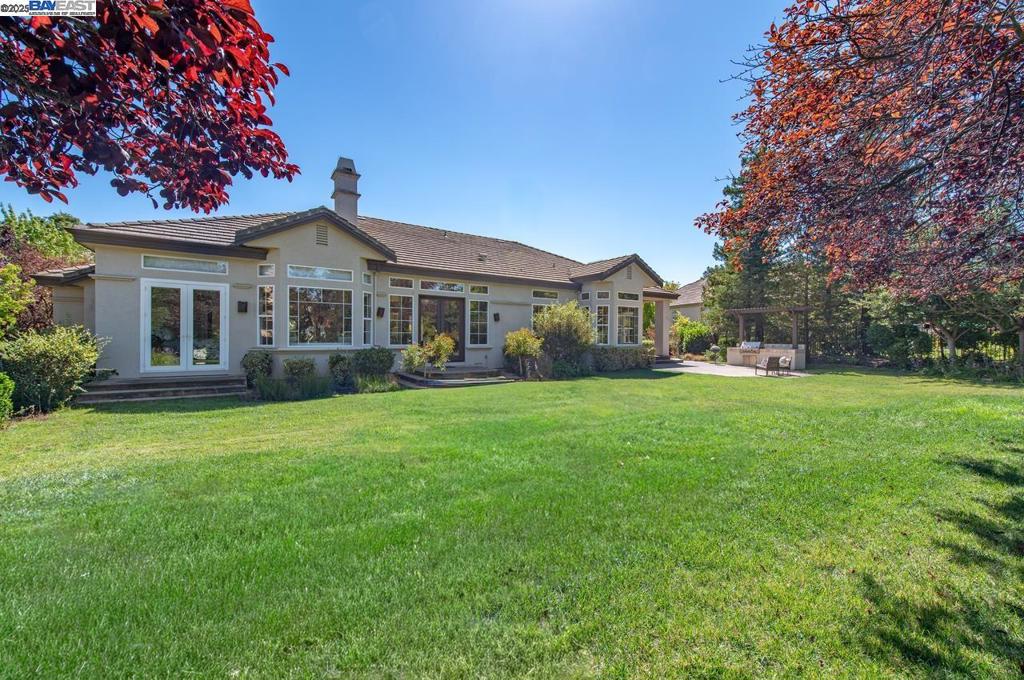 RUBY HILL - Residential