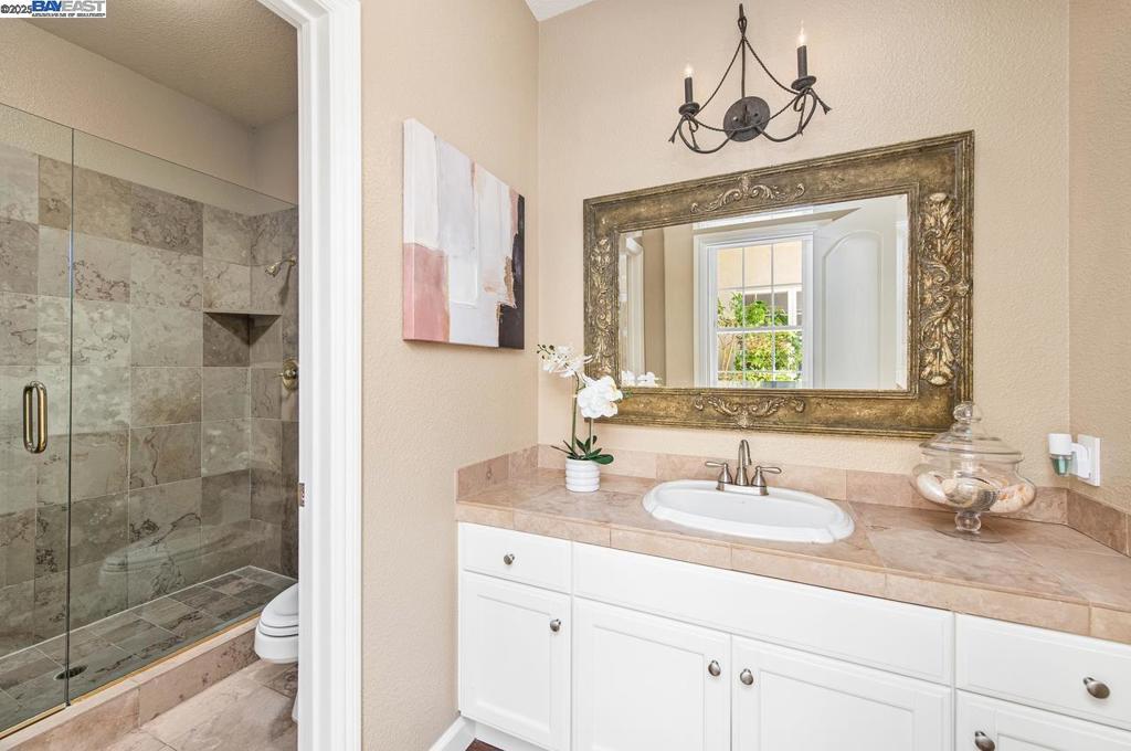 RUBY HILL - Residential