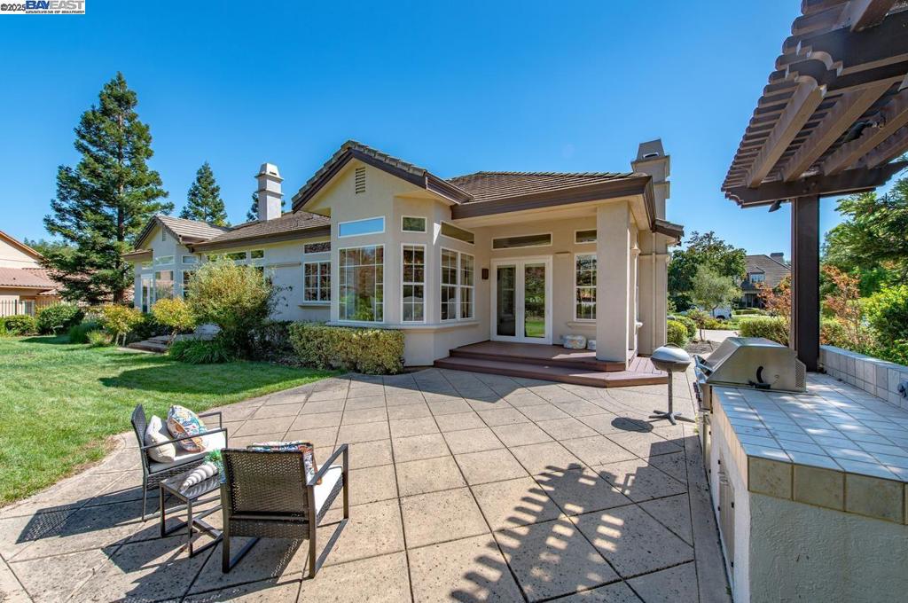 RUBY HILL - Residential