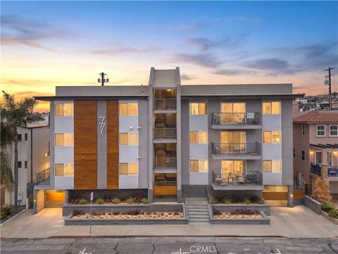 Property photo of 77 15th 3, Hermosa Beach, CA 90254