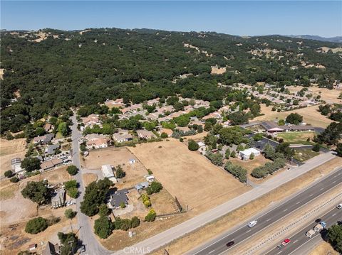 Tiny photo for 2400 Ramona Road Rd, Atascadero, CA 93422 (MLS # NS26024282)