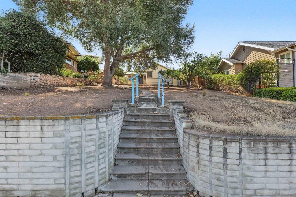 4524 Nebo Drive