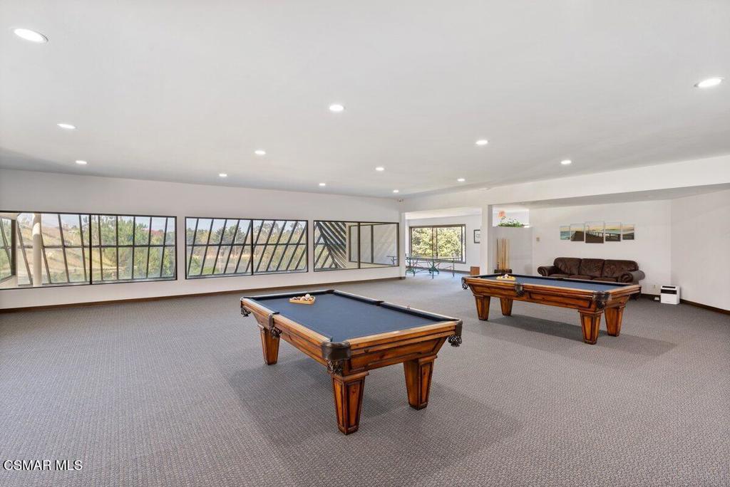 607 Island View Circle