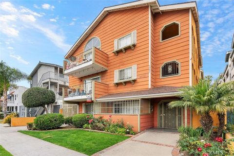1061 Dawson Avenue Long Beach CA 90804