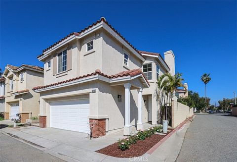 10780 Elm Circle Stanton CA 90680