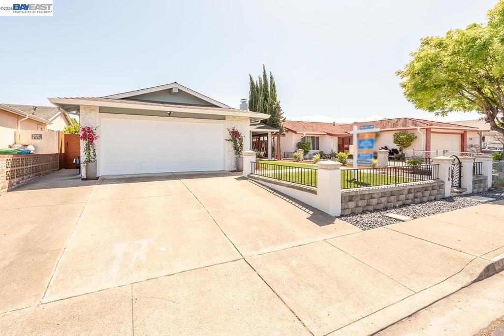 Photo of 4339 Queensboro Way, Union City, CA 94587 (MLS # 41136880)
