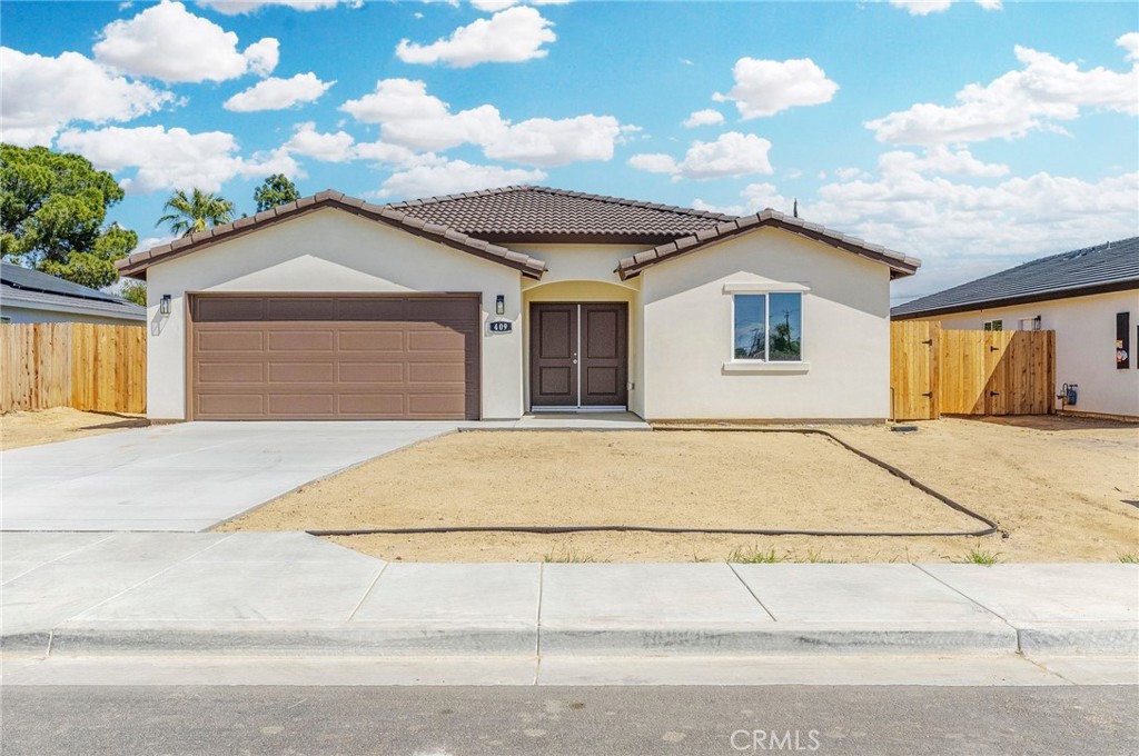 Gorgeous new construction home by Auburn Oak Builders Inc. This property has double door entry with 5 bedrooms, 2 bath, 2 car garage with a 1,808 square feet of living space, acrylic stucco & gas stove. The master bedroom has walk-in closet. Plenty of space in the backyard & a huge RV space, solar will be included paid in full.