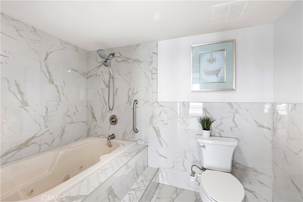 Dana Bluffs (DB) - Residential