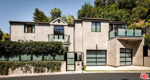 Photo of 9743 Elderidge Drive, Beverly Hills, CA 90210 (MLS # 25589029)