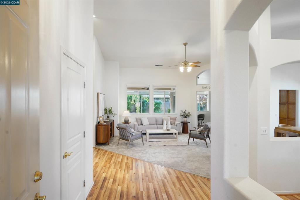 287 Mandarin Cir