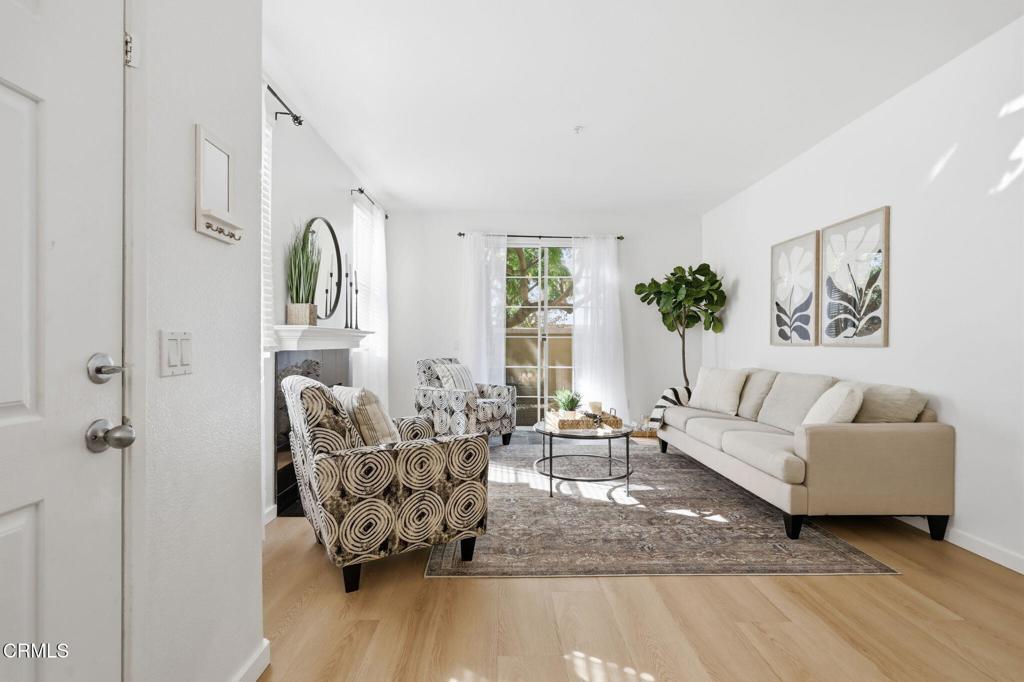 87 W Shoshone Street
