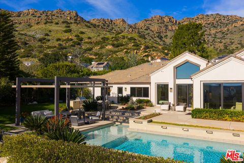 1885 Mesa Ridge Avenue Westlake Village CA 91362