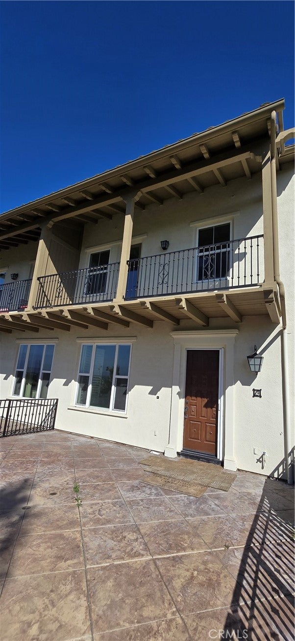 827 Terrace E 6