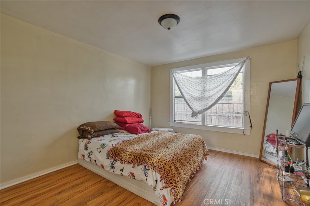 850 W 132nd