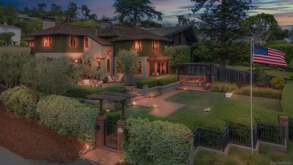 520 San Elijo st