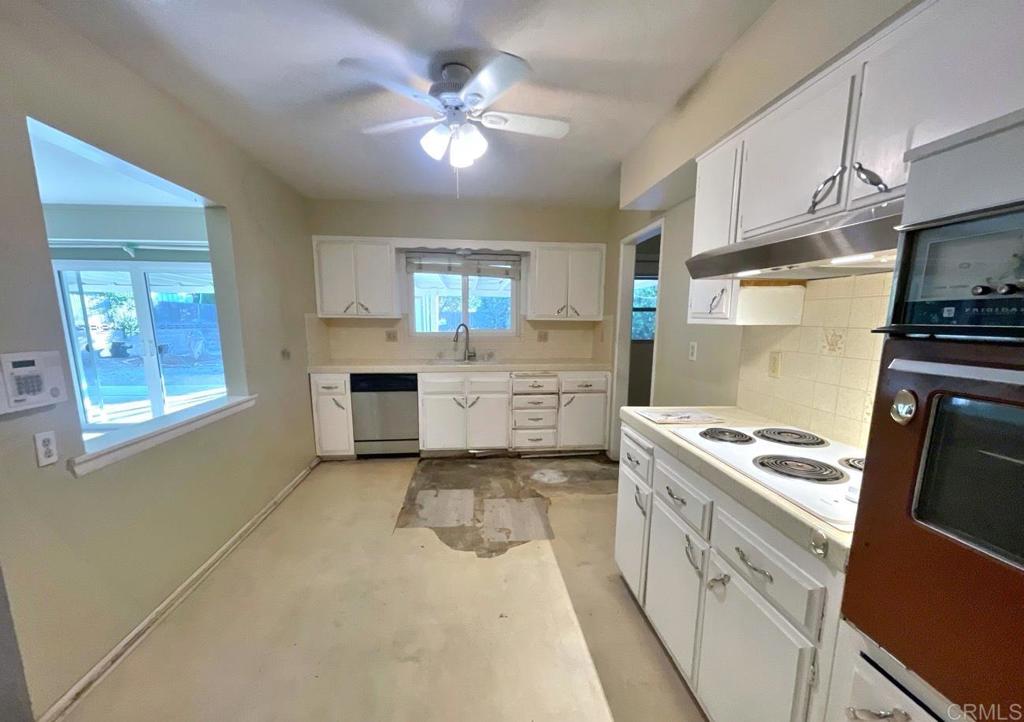 28631 Snead Drive