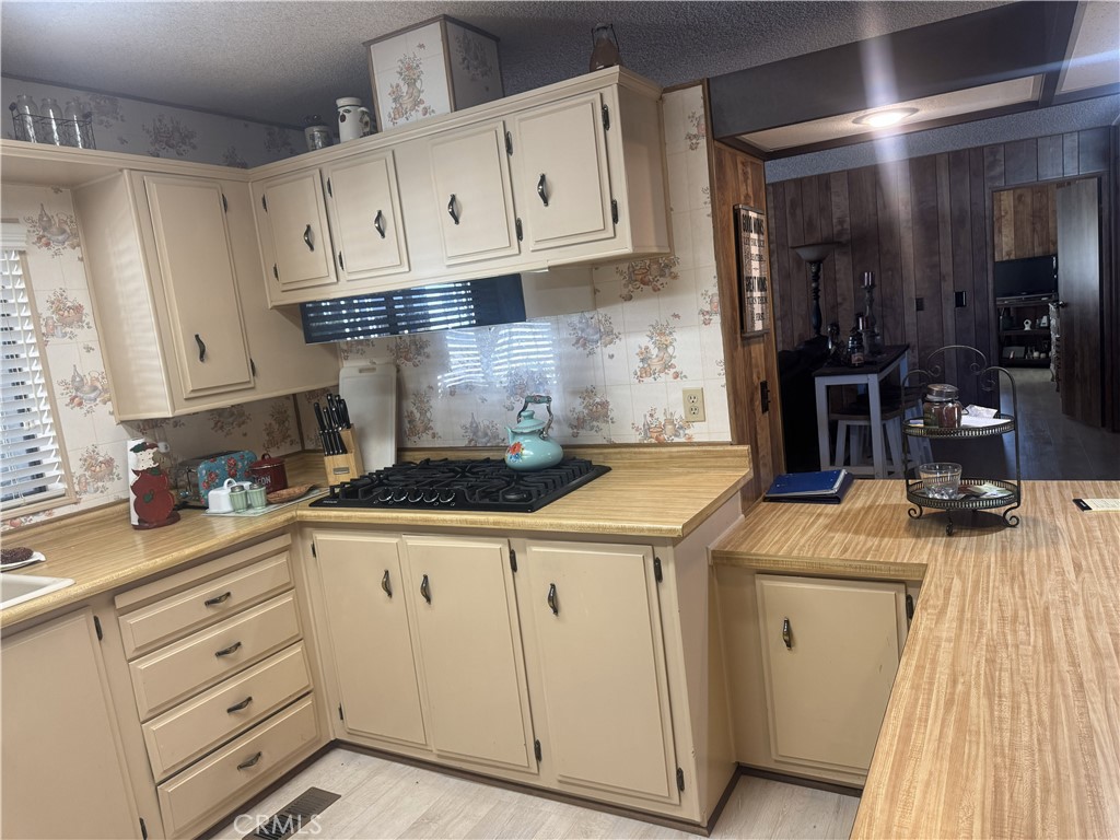 Mountain Air - Manufactured In Park