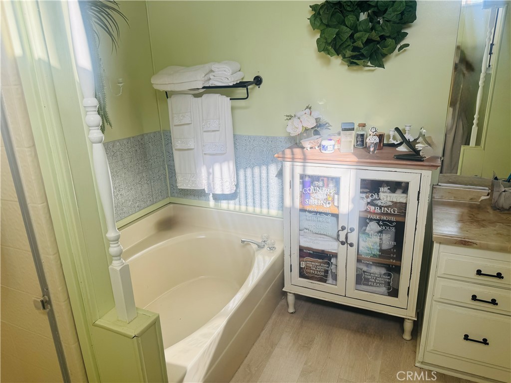 Mountain Air - Manufactured In Park