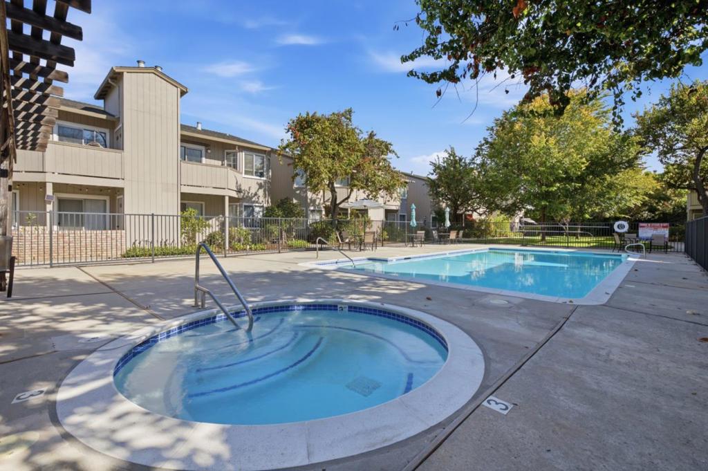 2286 Wine Maker Way