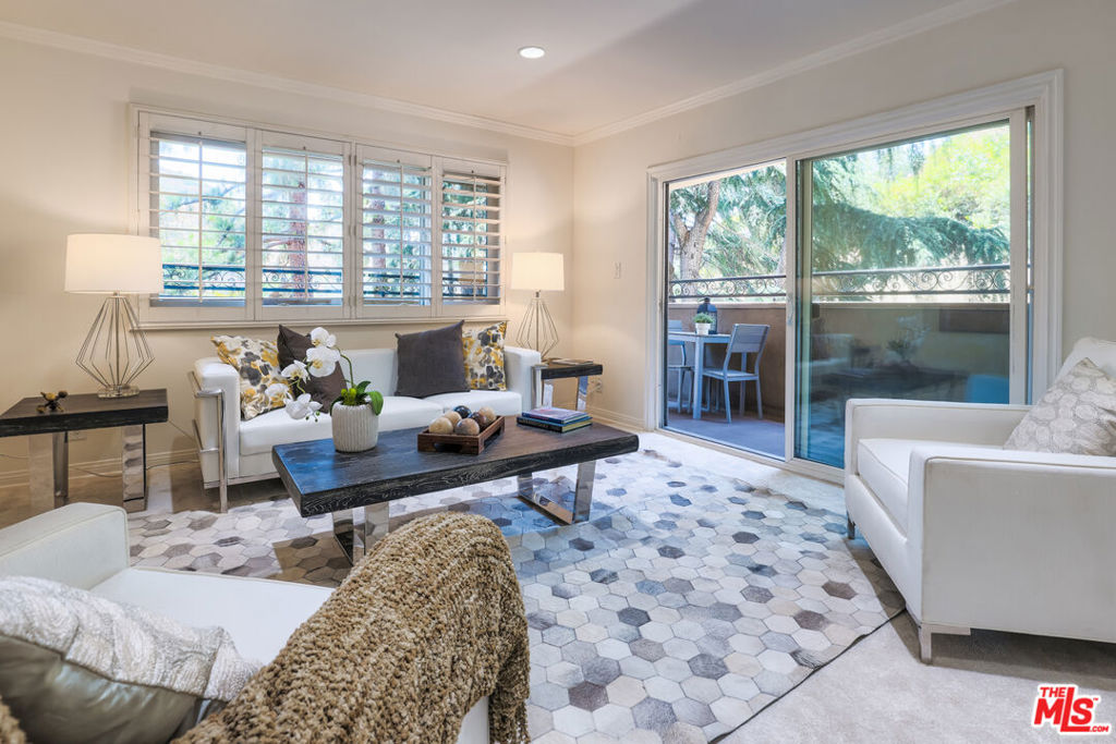 Properties 3 6700 Hillpark Drive 204
