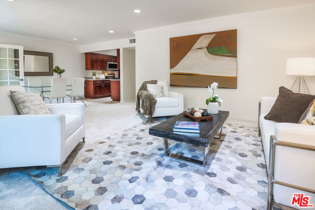 Properties 2 6700 Hillpark Drive 204