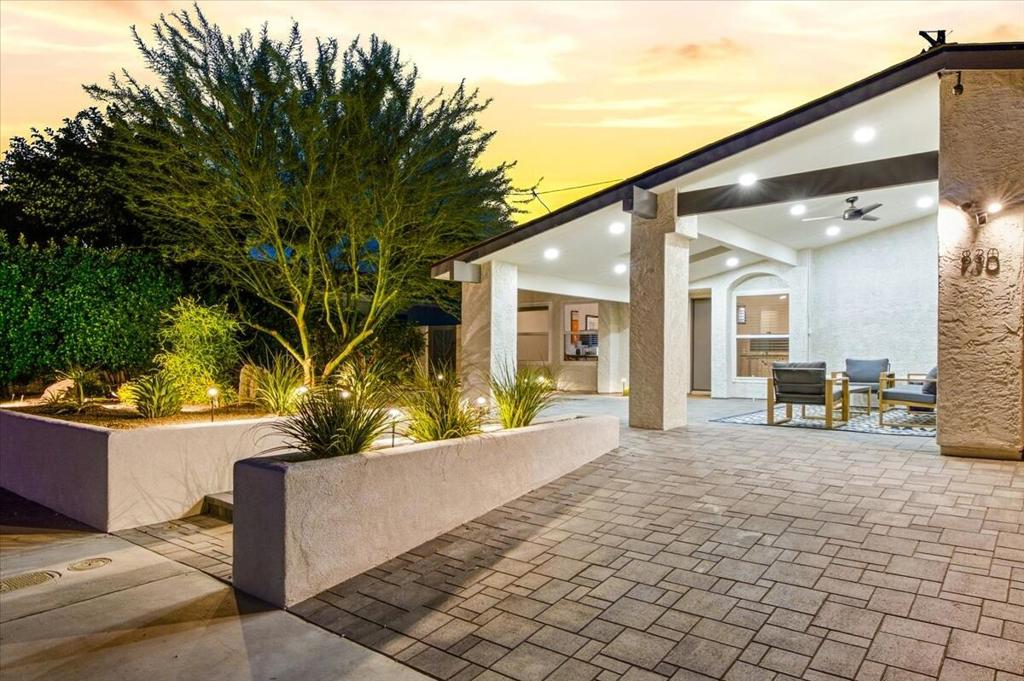 830 S Nueva Vista Drive S