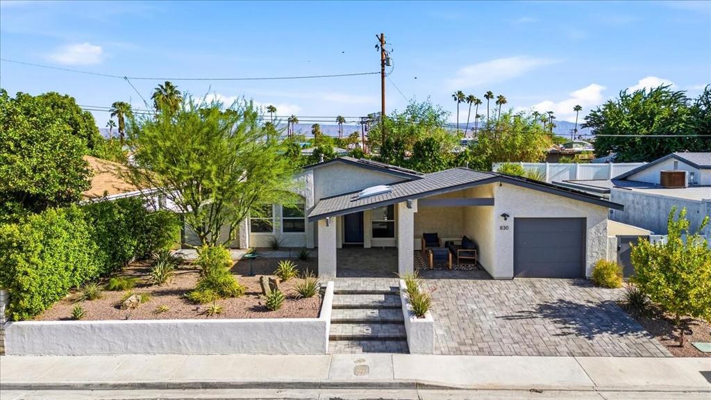 830 S Nueva Vista Drive S