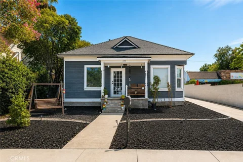 116 11th St, Redlands, CA 92374 - MLS#: IG26180605