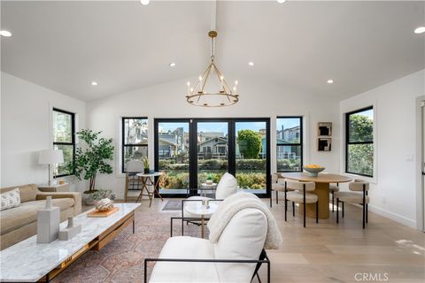 Photo of 223 Howland Canal Ct, Venice, CA 90291 (MLS # PW26077666)