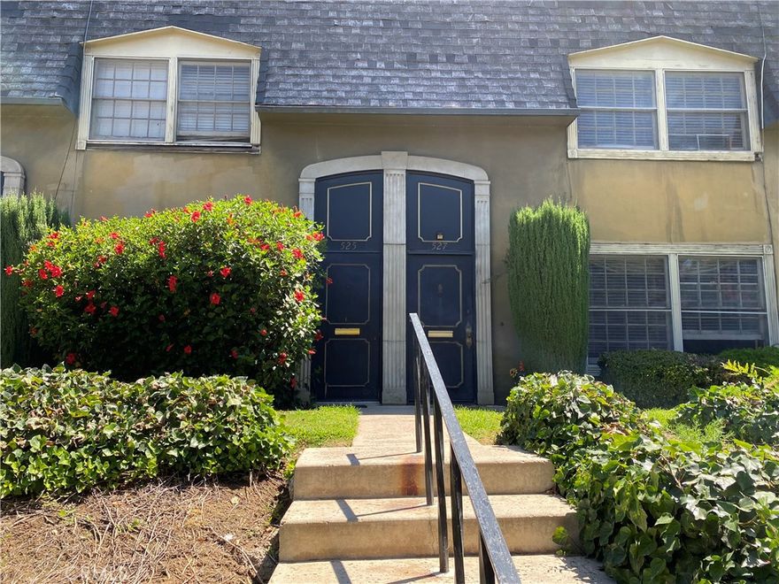 Welcome to this great  2-story condo located in desirable South Redlands. Offering 2 bedrooms and 1 1/2 bathrooms with 1,152 square feet of living space, this home features a spacious layout with both bedrooms conveniently located upstairs.  The upstairs also features new carpet. The updated kitchen includes granite countertops, modern appliances, a stylish sink and the refrigerator is included.  The open living area showcases tile and wood-style flooring throughout. Enjoy the convenience of indoor laundry with the stackable washer/dryer included.  The large covered patio is perfect for relaxing or entertaining. The community offers great amenities such as a pool, common areas and carport parking space. Just minutes from local shopping and dining, this condo blends comfort, style, and location.  Don’t miss your opportunity to make it yours.