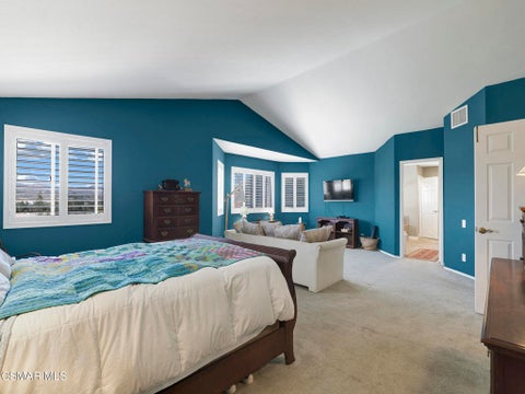 Tiny photo for 11823 Maple Crest Street, Moorpark, CA 93021 (MLS # 226004537)