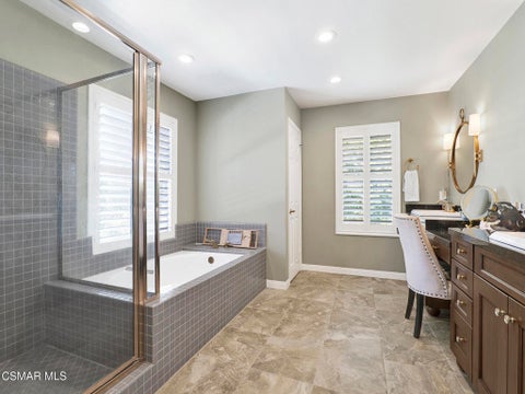 Tiny photo for 11823 Maple Crest Street, Moorpark, CA 93021 (MLS # 226004537)