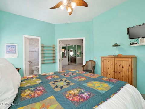 Tiny photo for 11823 Maple Crest Street, Moorpark, CA 93021 (MLS # 226004537)