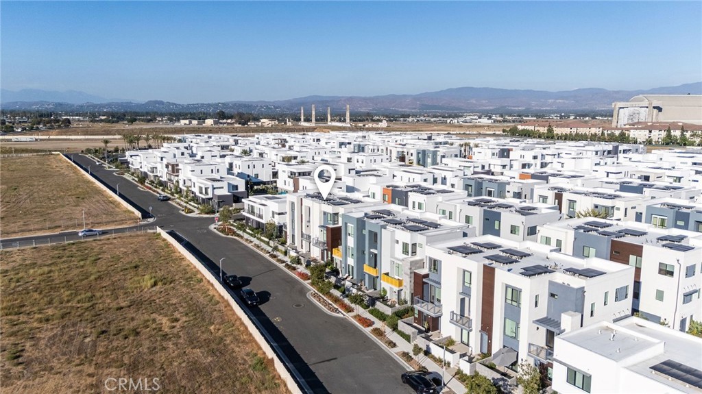 Luna/The Landing at Tusting Legacy - Residential