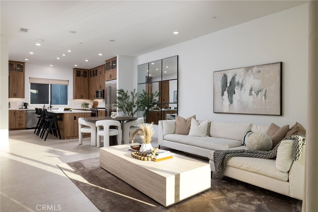 Luna/The Landing at Tusting Legacy - Residential