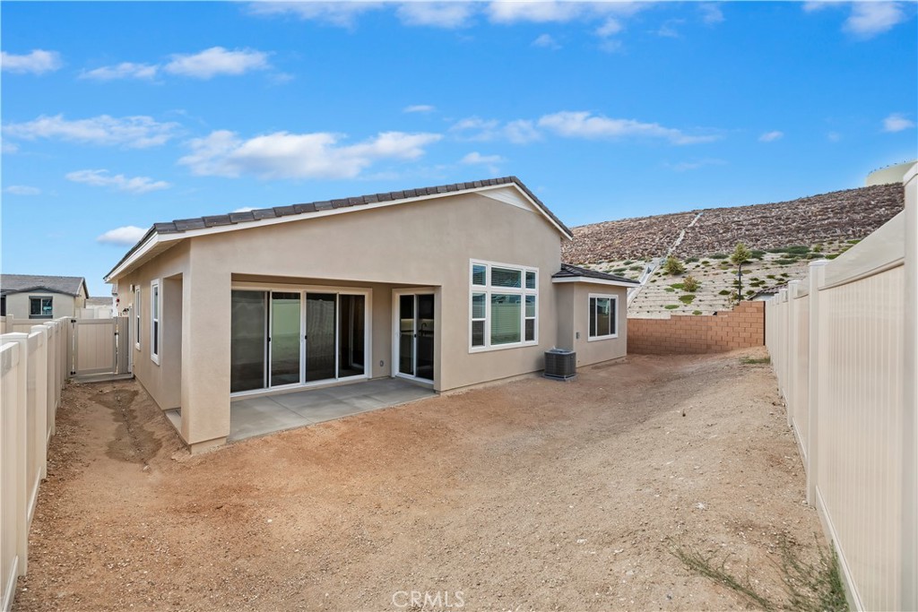 Custom Canyon Country 1 (CCAN1) - Residential
