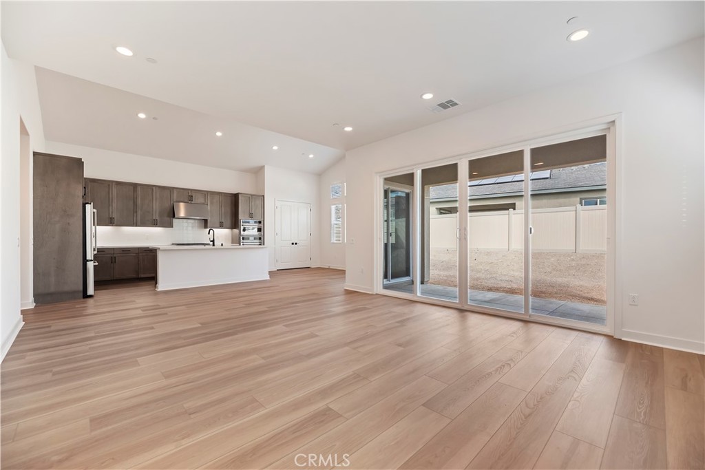 Custom Canyon Country 1 (CCAN1) - Residential