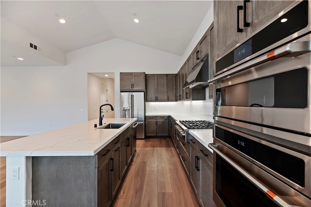Custom Canyon Country 1 (CCAN1) - Residential